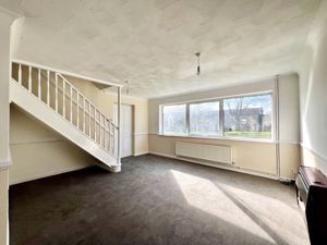 Living Area- click for photo gallery